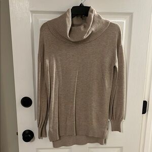 Women's Tan Sweater